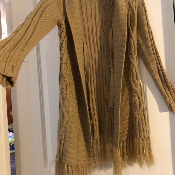 Y London Long tan sweater with Fringe. - Picture 1 of 6